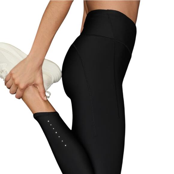 Athleta Pacesetter Ultra High Rise 7/8 Legging Black Size Large - Picture 3 of 5